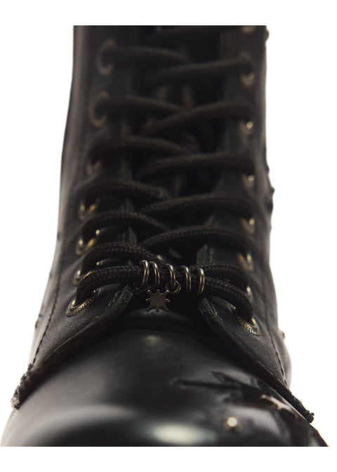 Dr. Martens 1B99 WMG hoge zwarte laarzen - detail spiraalbedel en veters