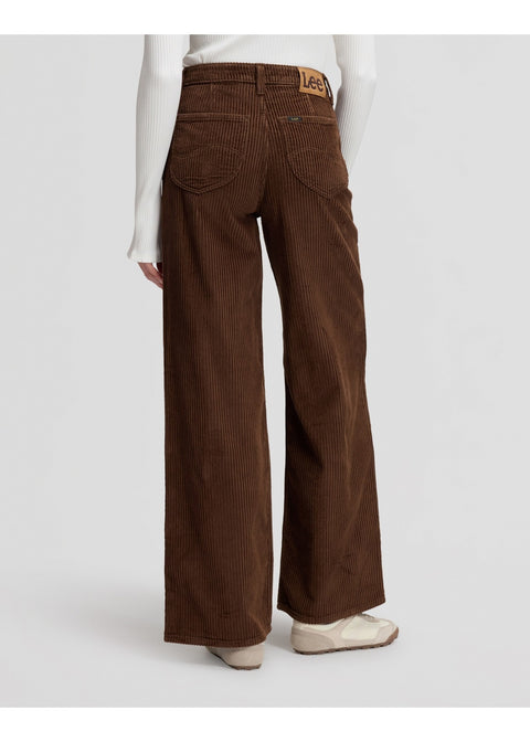Lee Stella corduroy broek Shaved Chocolate bruin - achteraanzicht