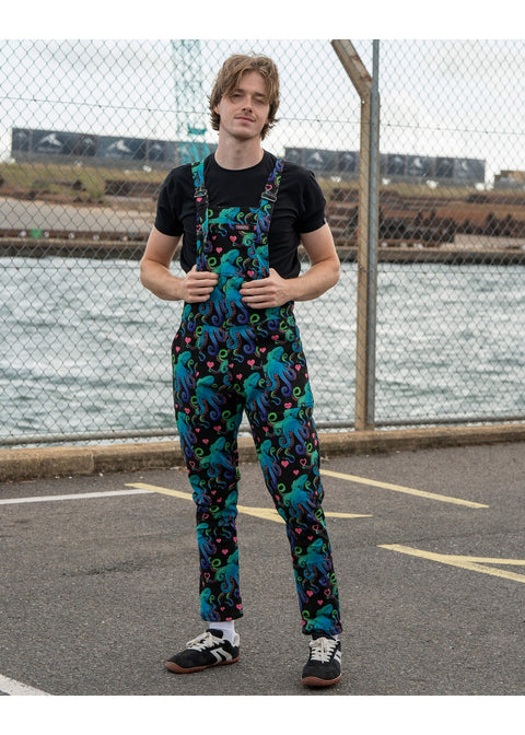 Run & Fly Octopus Love tuinbroek zwart met kleurrijke octopussen en roze hartjes