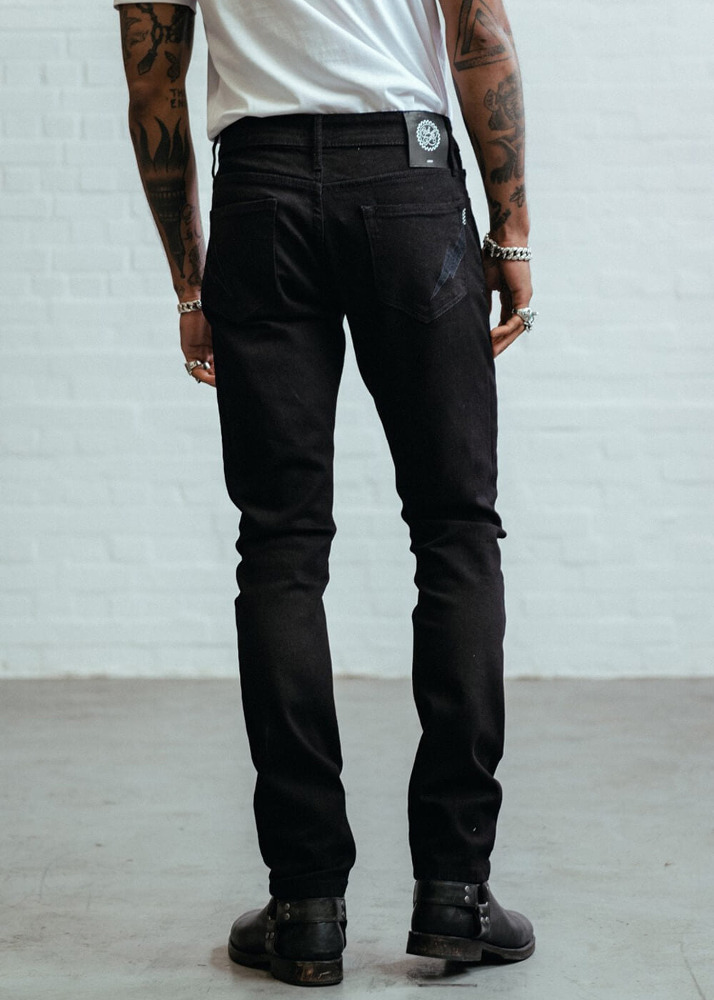 Chet Rock Mens Rockstar Jeans Black –